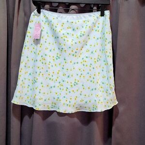 WILD FABLE WOMEN'S FLORAL MINI SKIRT. NWT